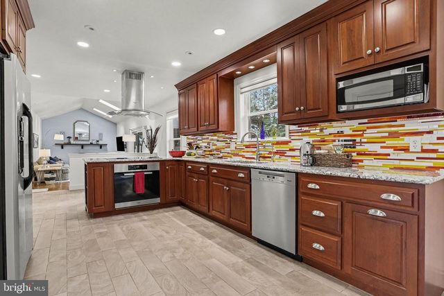 1080 LAMBLEY RD, Landisville, PA 17538