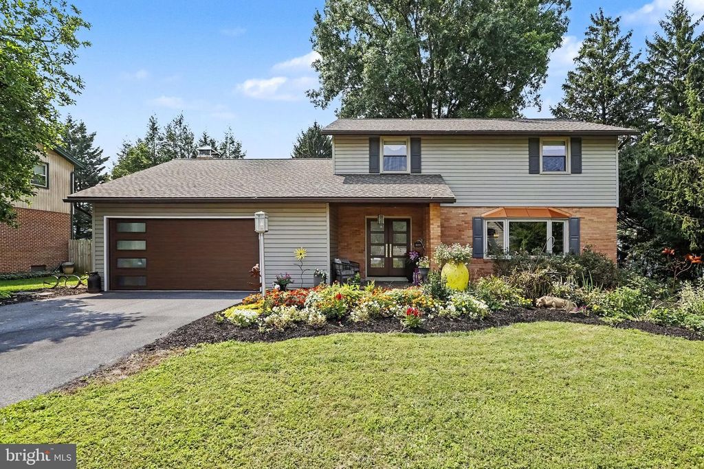 1080 LAMBLEY RD, Landisville, PA 17538