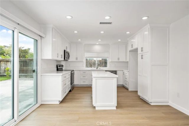 9282 Winterwood Circle, Huntington Beach, CA 92646