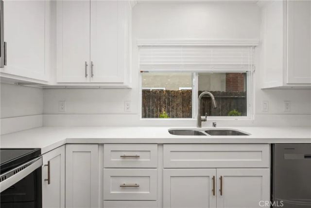 9282 Winterwood Circle, Huntington Beach, CA 92646