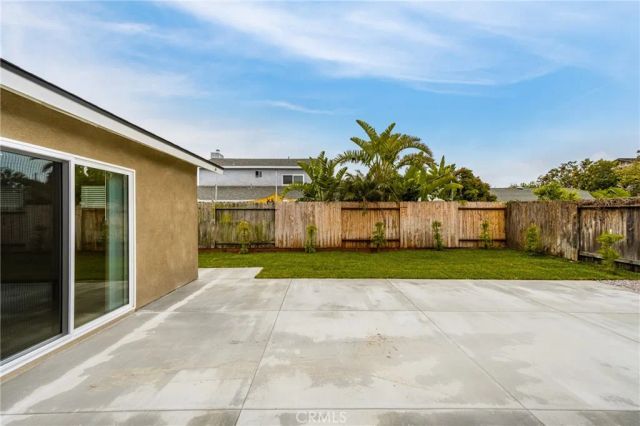 9282 Winterwood Circle, Huntington Beach, CA 92646