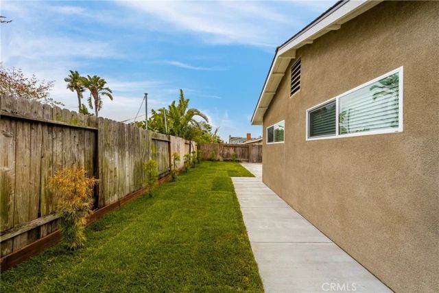 9282 Winterwood Circle, Huntington Beach, CA 92646