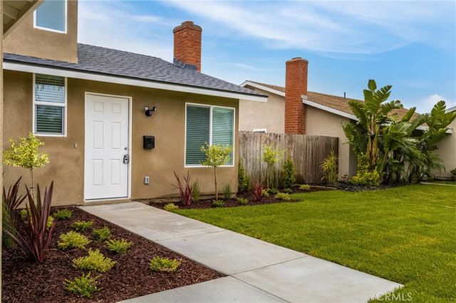 9282 Winterwood Circle, Huntington Beach, CA 92646