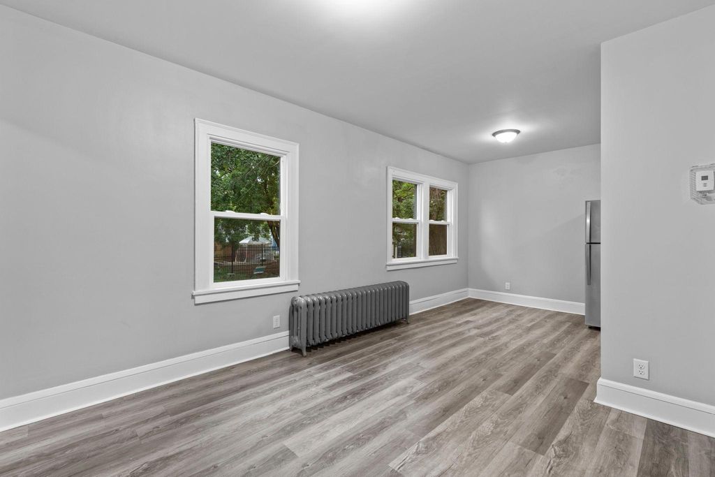 2204 Emerson Avenue N, Minneapolis, MN 55411 — photo 4