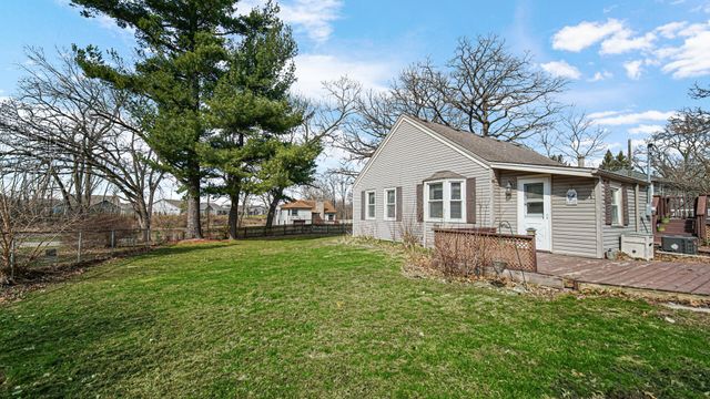 13819 Lauerman Street, Cedar Lake, IN 46303
