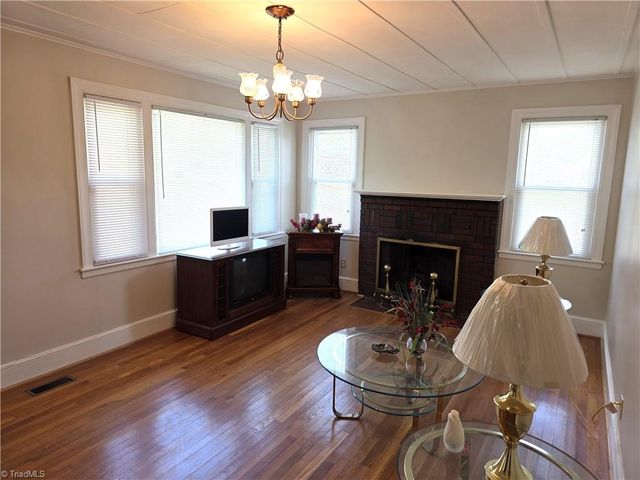 350 Linville Road, Mount Airy, NC 27030
