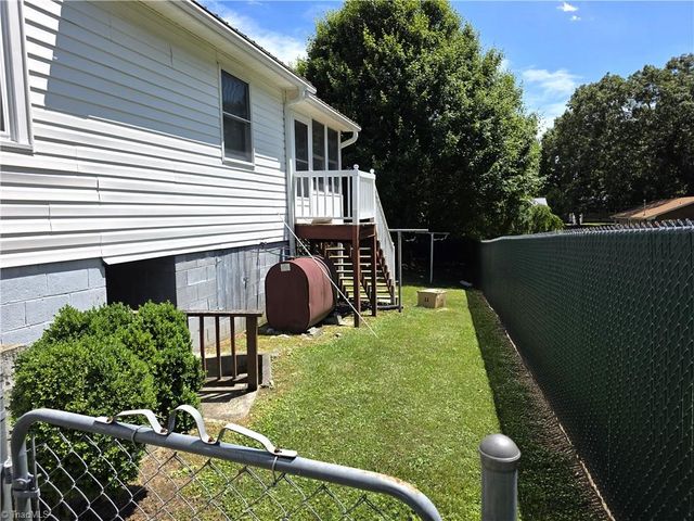 350 Linville Road, Mount Airy, NC 27030