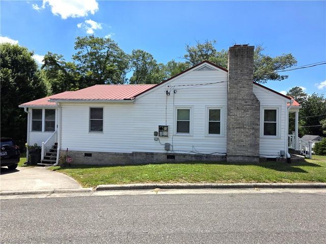 350 Linville Road, Mount Airy, NC 27030