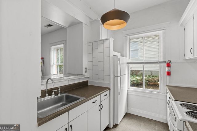 1081 McMillan Street NW, Atlanta, GA 30318