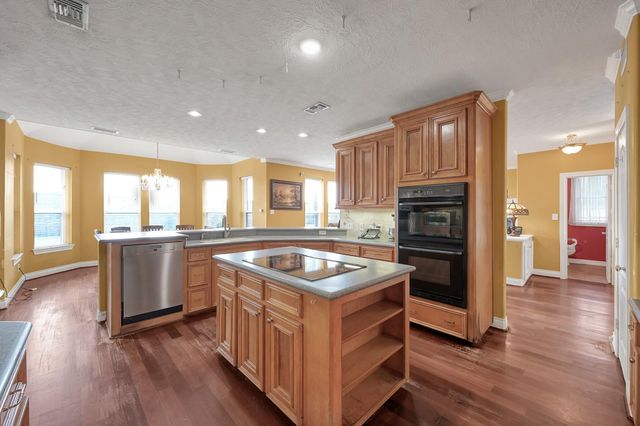 13415 Lucien Lane, Tomball, TX 77377