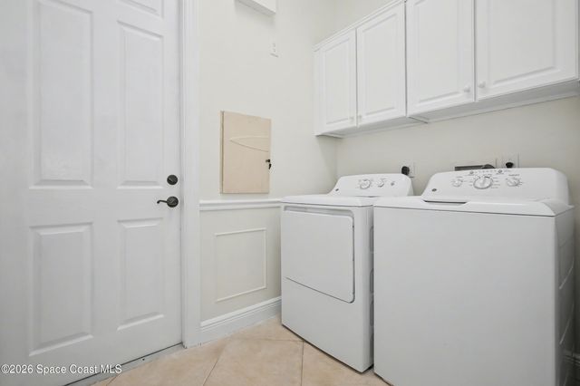 2158 Falls Circle, Vero Beach, FL 32967