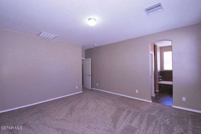 5033 LONE CACTUS Court, El Paso, TX 79934