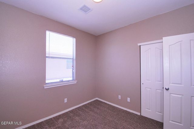 5033 LONE CACTUS Court, El Paso, TX 79934