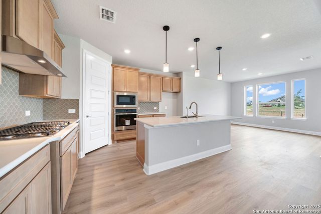 5709 Provo Pl, San Antonio, TX 78263