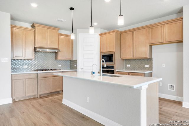 5709 Provo Pl, San Antonio, TX 78263