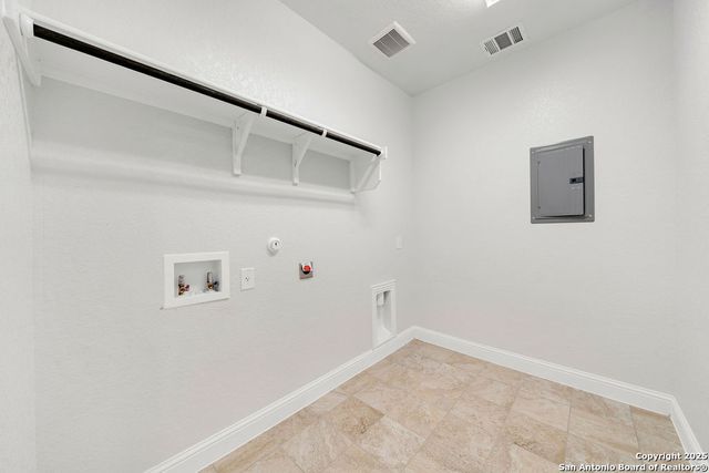 5709 Provo Pl, San Antonio, TX 78263