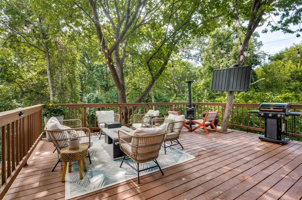 9233 Church Road 103, Dallas, TX 75231