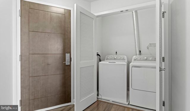 8300 WISCONSIN AVE #2B-1-806, Bethesda, MD 20814