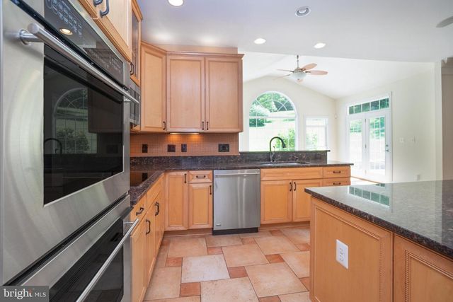 7165 DUDIE RD, Marshall, VA 20115