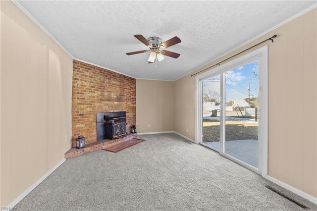 5330 Barharbor DR, Norfolk, VA 23502