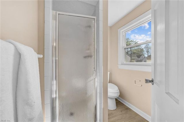 5330 Barharbor DR, Norfolk, VA 23502