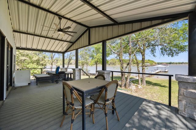 2776 Waters Edge, Quinlan, TX 75474