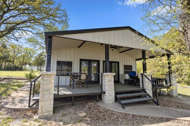 2776 Waters Edge, Quinlan, TX 75474