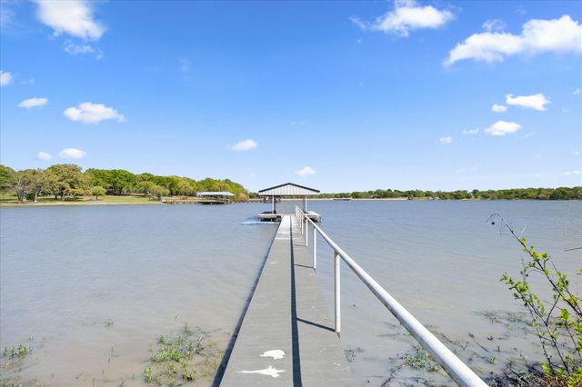 2776 Waters Edge, Quinlan, TX 75474