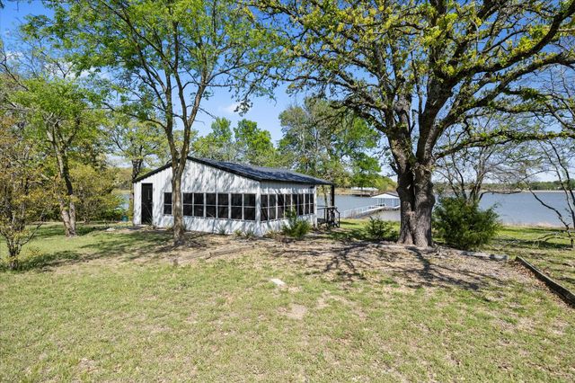 2776 Waters Edge, Quinlan, TX 75474
