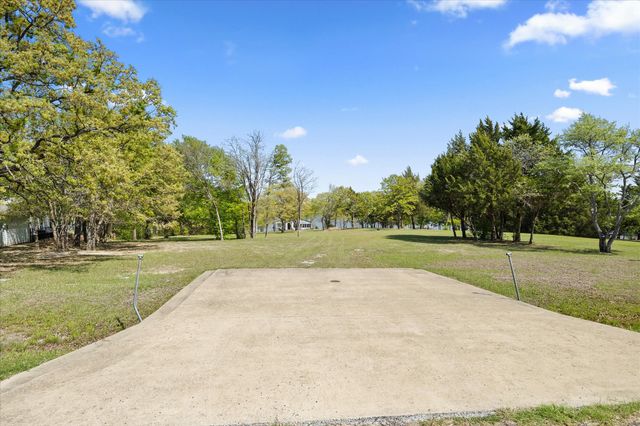 2776 Waters Edge, Quinlan, TX 75474