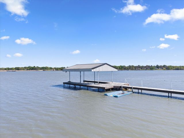 2776 Waters Edge, Quinlan, TX 75474