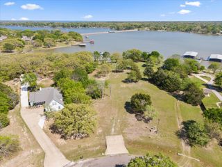 2776 Waters Edge, Quinlan, TX 75474