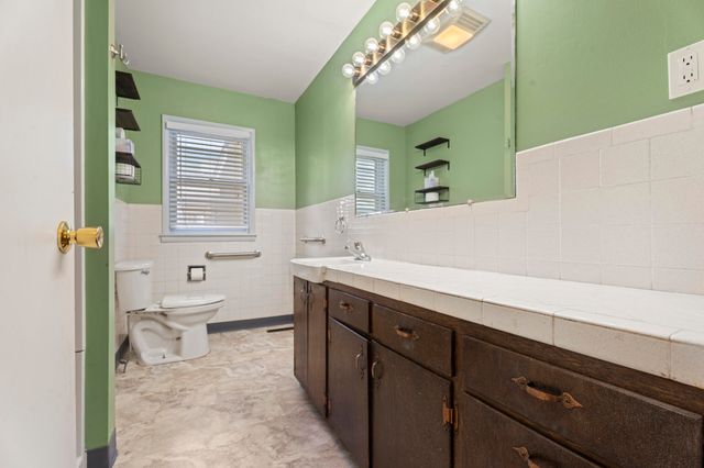 324 S Ross Street, Vinita, OK 74301