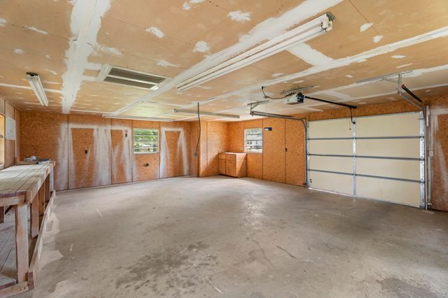 324 S Ross Street, Vinita, OK 74301