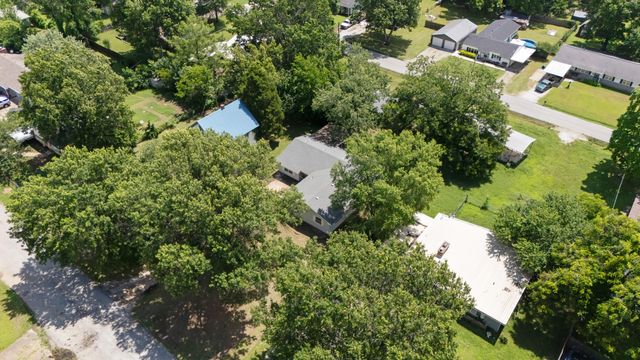 324 S Ross Street, Vinita, OK 74301