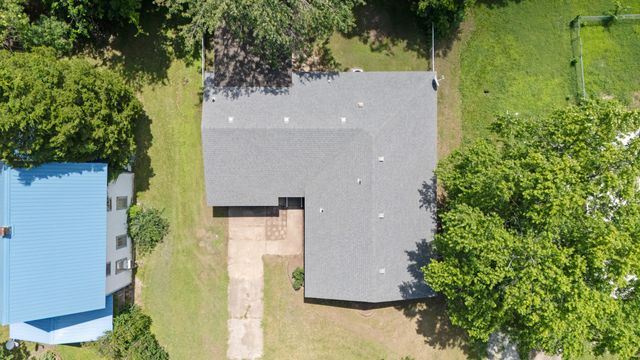 324 S Ross Street, Vinita, OK 74301