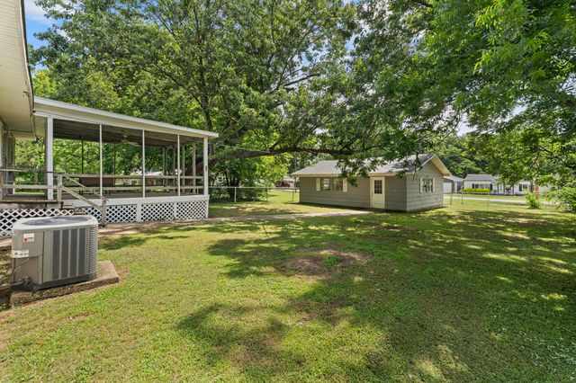 324 S Ross Street, Vinita, OK 74301