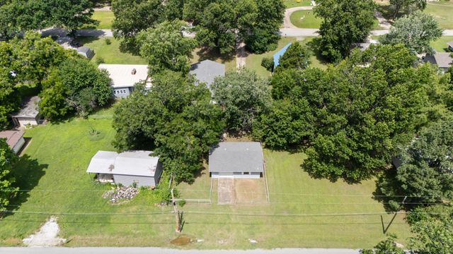 324 S Ross Street, Vinita, OK 74301