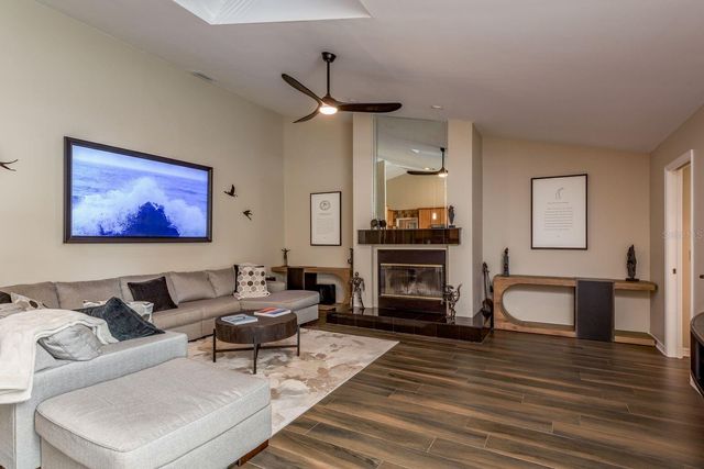 6617 THOROUGHBRED LOOP, Odessa, FL 33556