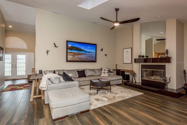 6617 THOROUGHBRED LOOP, Odessa, FL 33556