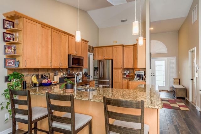 6617 THOROUGHBRED LOOP, Odessa, FL 33556