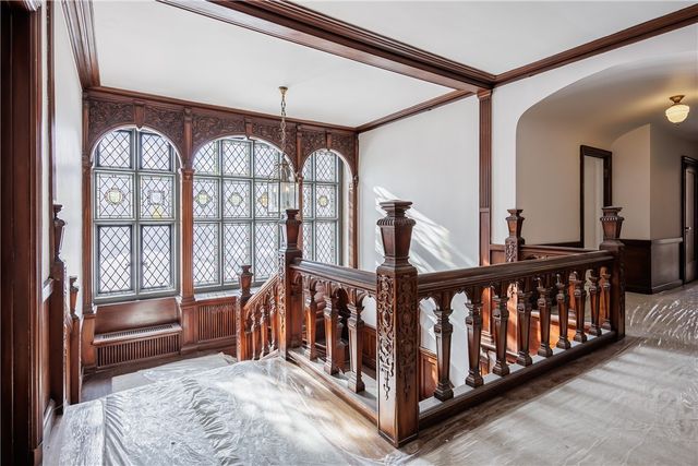 935 East Avenue, Rochester, NY 14607