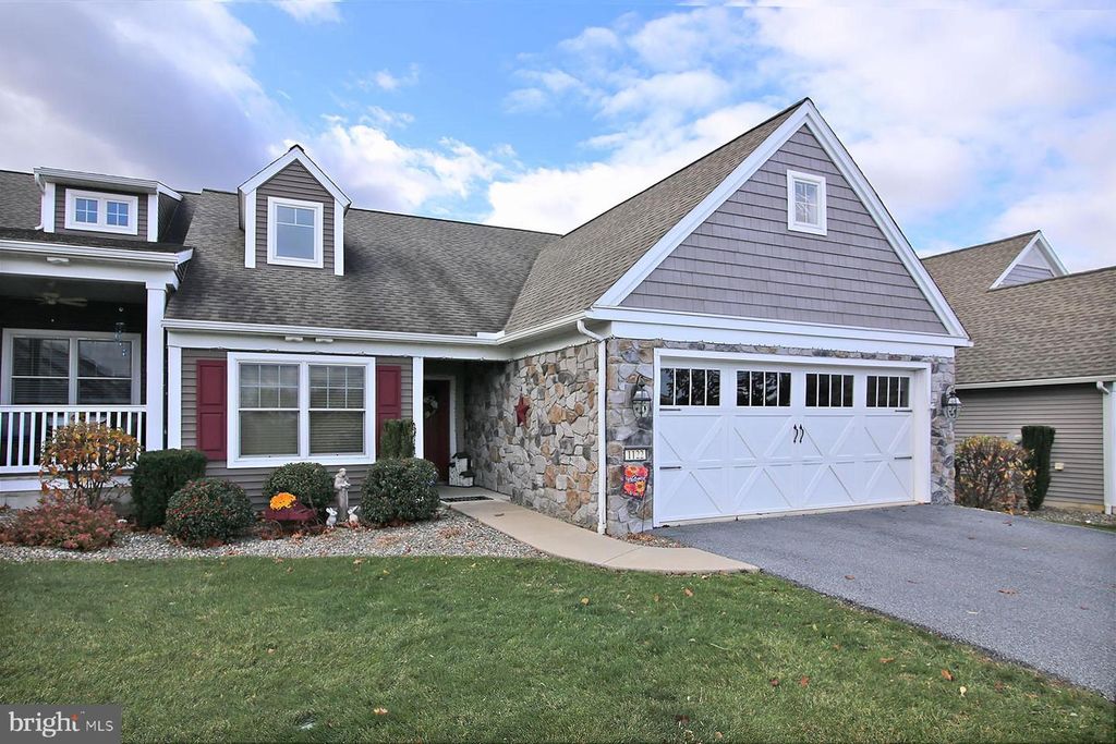 1122 ALDEN WAY, Lebanon, PA 17042