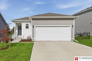 7924 N 95th Avenue, Omaha, NE 68122