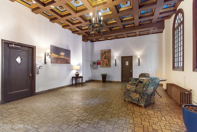 400 Deal Lake Drive 6E, Asbury Park, NJ 07712