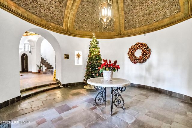 400 Deal Lake Drive 6E, Asbury Park, NJ 07712