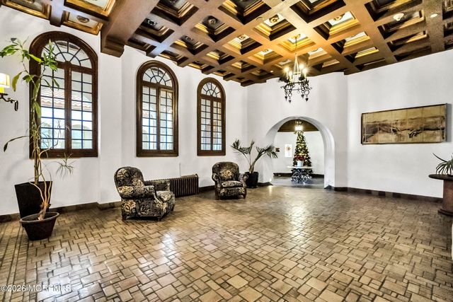 400 Deal Lake Drive 6E, Asbury Park, NJ 07712