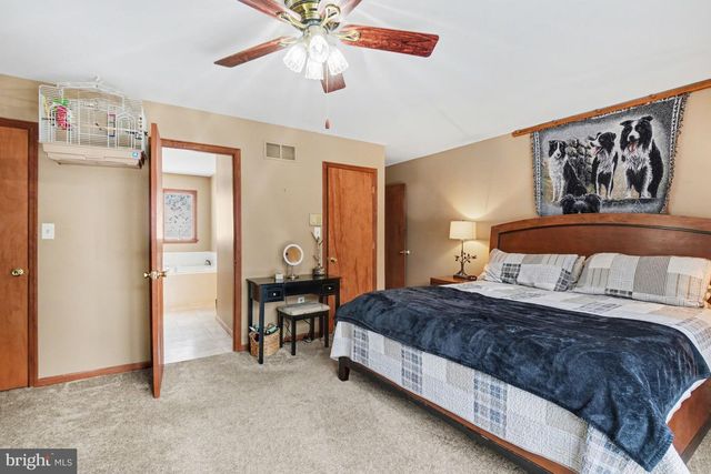 46 WETZEL RD, Macungie, PA 18062