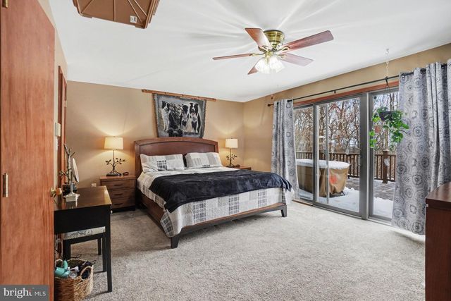 46 WETZEL RD, Macungie, PA 18062