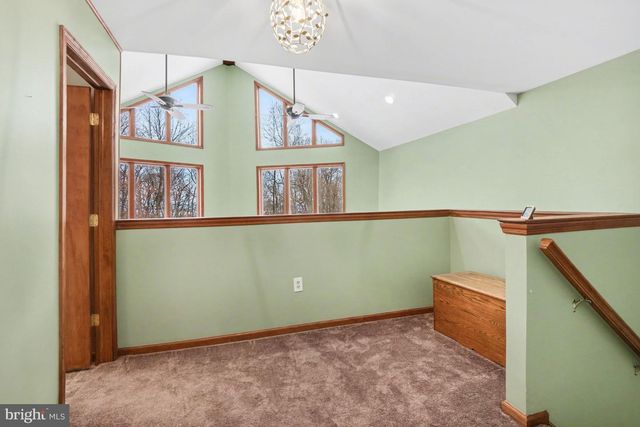 46 WETZEL RD, Macungie, PA 18062